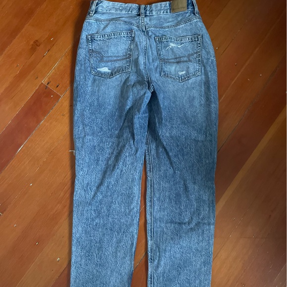 American Eagle Curvy Mom Jean - Picture 2 of 3